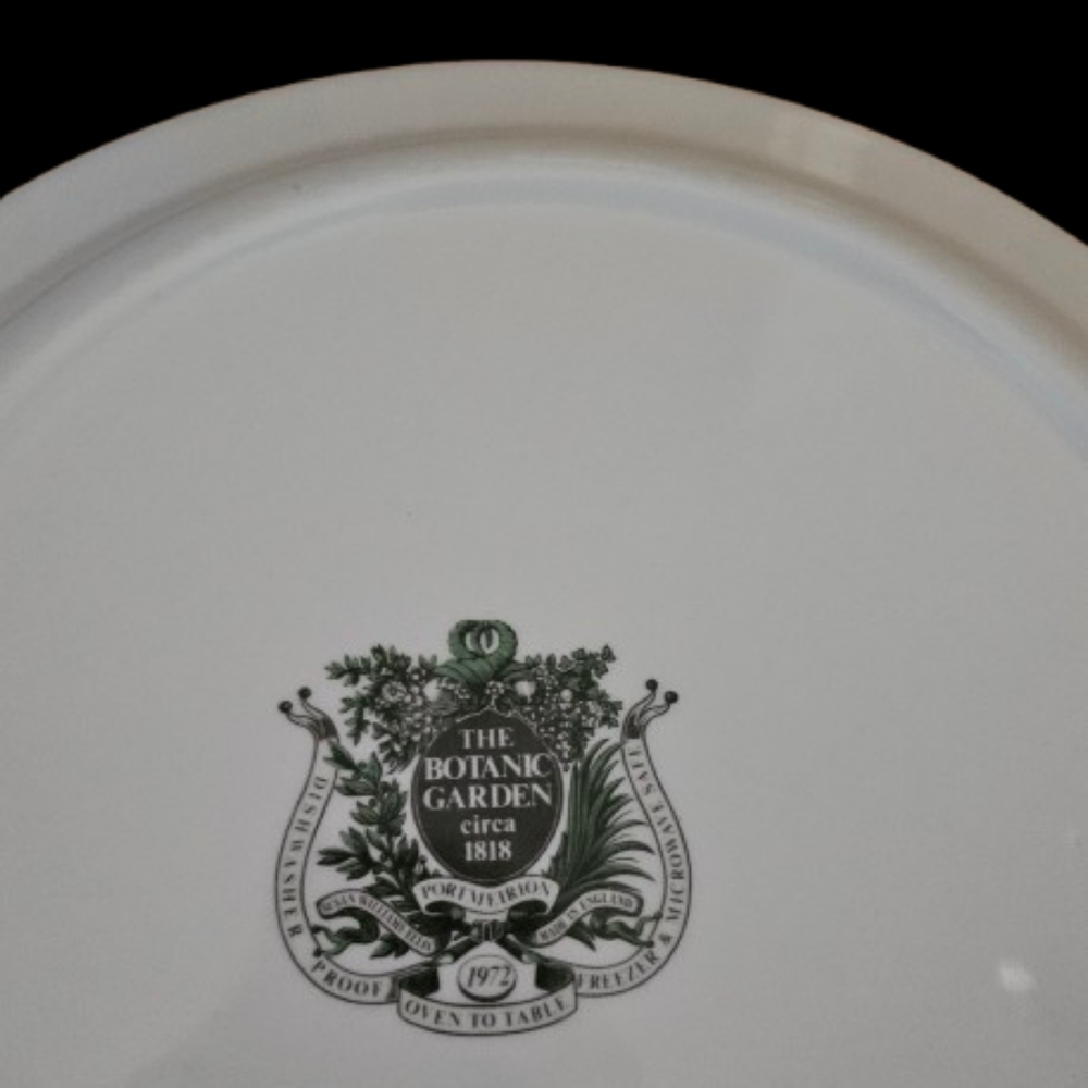NWOT Portmeirion Botanic Garden Dinner Plate/Serving Tray - Picture 3 of 3